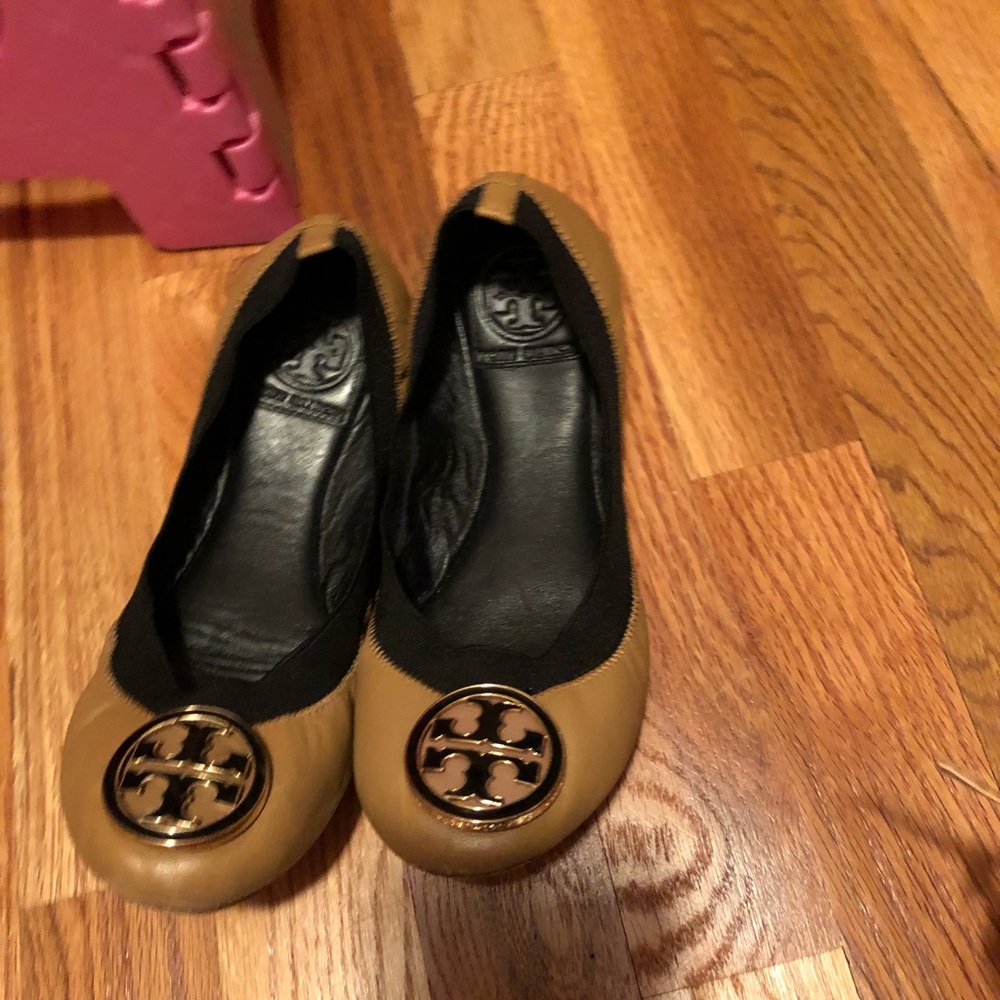 Tory Riva Flats